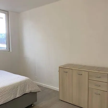 Independant Apartmán Stains